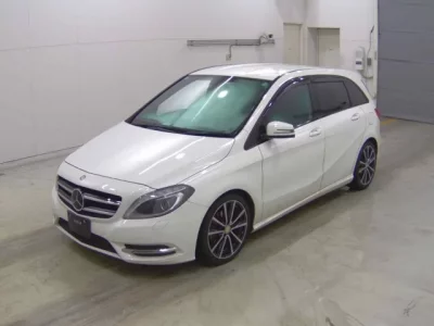 Mercedes-Benz B CLASS