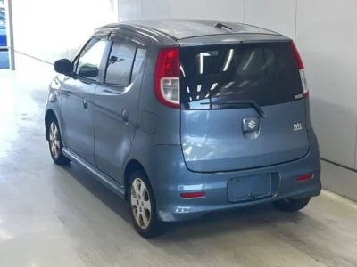 Suzuki MRWAGON