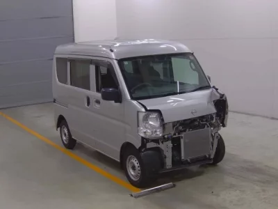 Nissan CLIPPER VAN