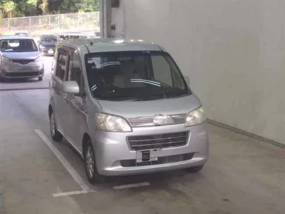 Daihatsu TANTO EXE