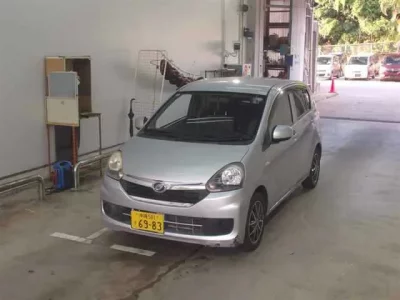 Daihatsu MIRA E S