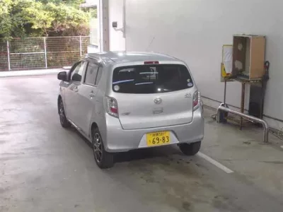 Daihatsu MIRA E S