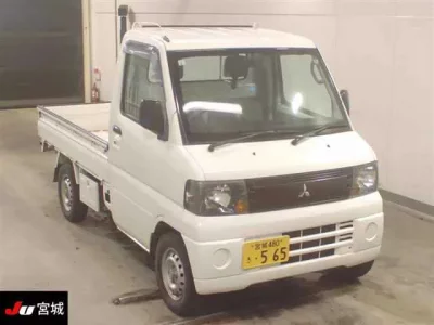 Mitsubishi MINICAB TRUCK
