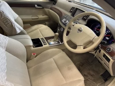 Nissan FUGA