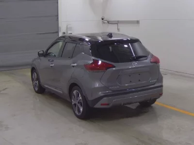 Nissan KIX