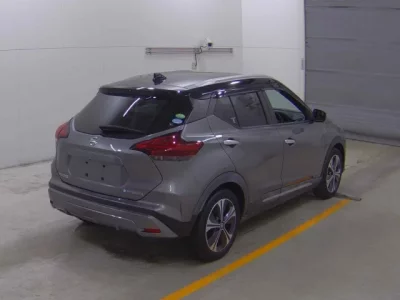 Nissan KIX