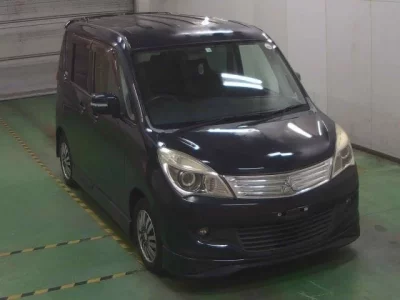 Mitsubishi DELICA D2