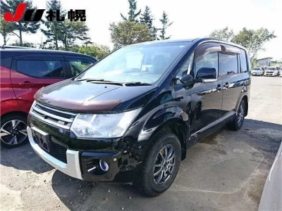 Mitsubishi DELICA D5