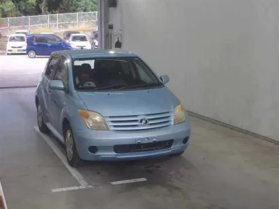 Toyota IST