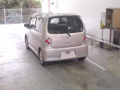 Daihatsu MOVE LATTE