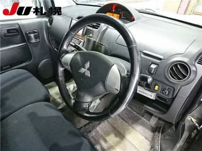 Mitsubishi EK SPORTS