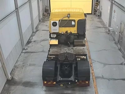 Isuzu TRUCK