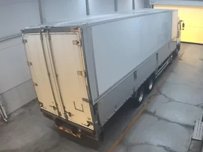 Mitsubishi FUSO TRUCK