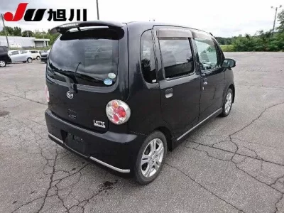 Daihatsu MOVE LATTE