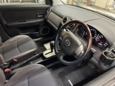 Mazda VERISA