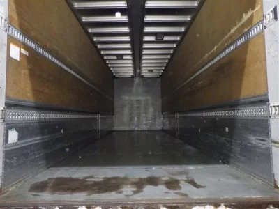 Isuzu TRUCK