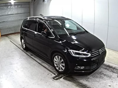 Volkswagen GOLF TOURAN