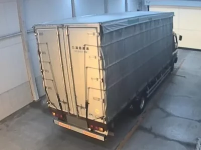 Mitsubishi FUSO FIGHTER