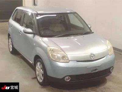 Mazda VERISA