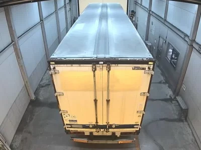 Isuzu TRUCK