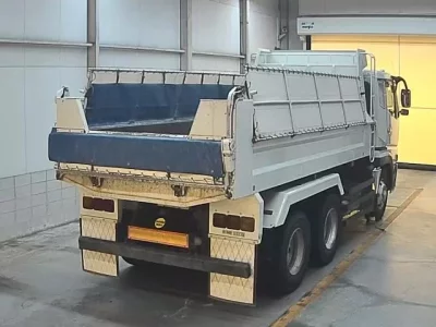Mitsubishi FUSO TRUCK