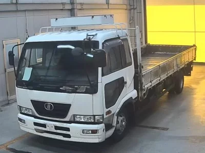 Nissan CONDOR