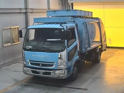 Mitsubishi FUSO FIGHTER