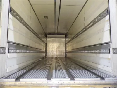 Mitsubishi FUSO TRUCK