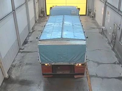 Isuzu TRUCK