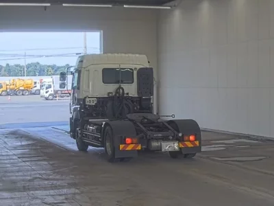 Isuzu GIGA