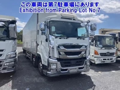 Isuzu GIGA