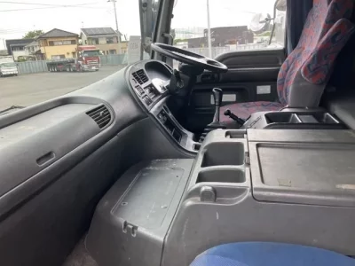 Isuzu GIGA
