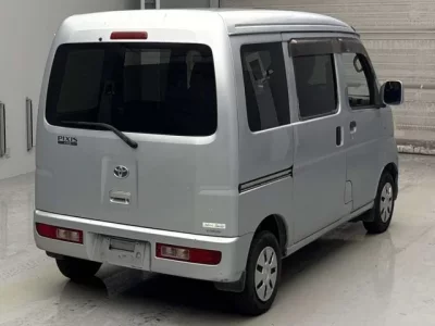 Toyota PIXIS VAN