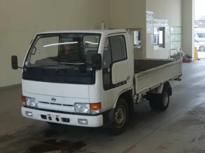 Nissan ATLAS