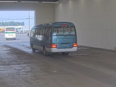 Toyota COASTER