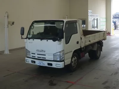 Isuzu TRUCK
