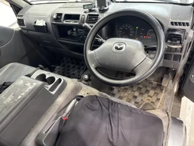 Mazda BONGO VAN