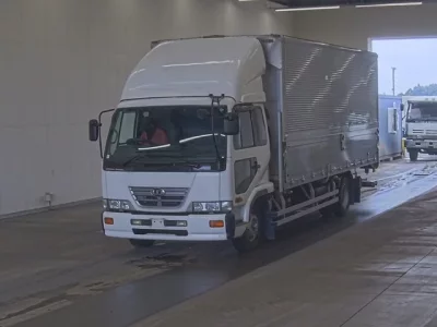 Nissan CONDOR
