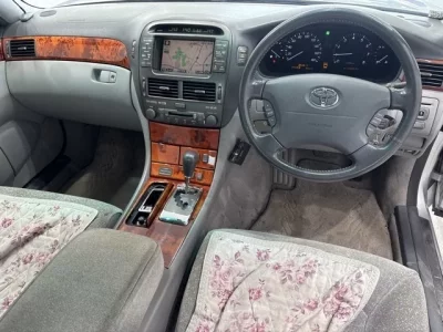 Toyota CELSIOR
