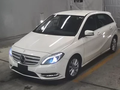 Mercedes-Benz B CLASS