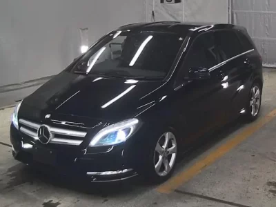 Mercedes-Benz B CLASS