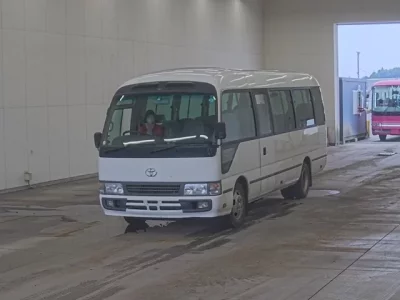 Toyota COASTER