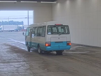 Toyota COASTER