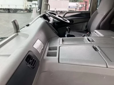 Mitsubishi SUPER GREAT