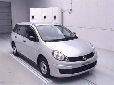 Nissan AD