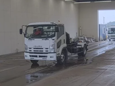Isuzu FORWARD