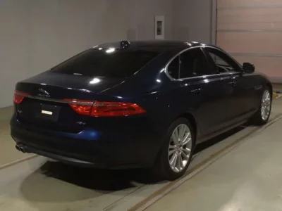 Jaguar XF SERIES