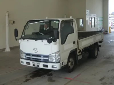 Mazda TITAN