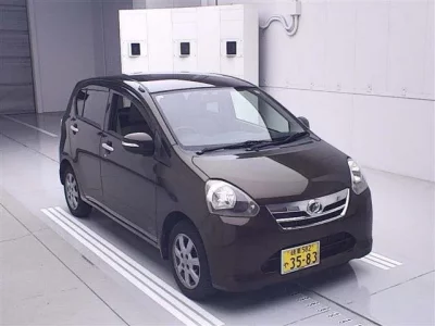 Daihatsu MIRA E S