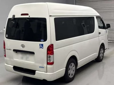Toyota REGIUS ACE VAN